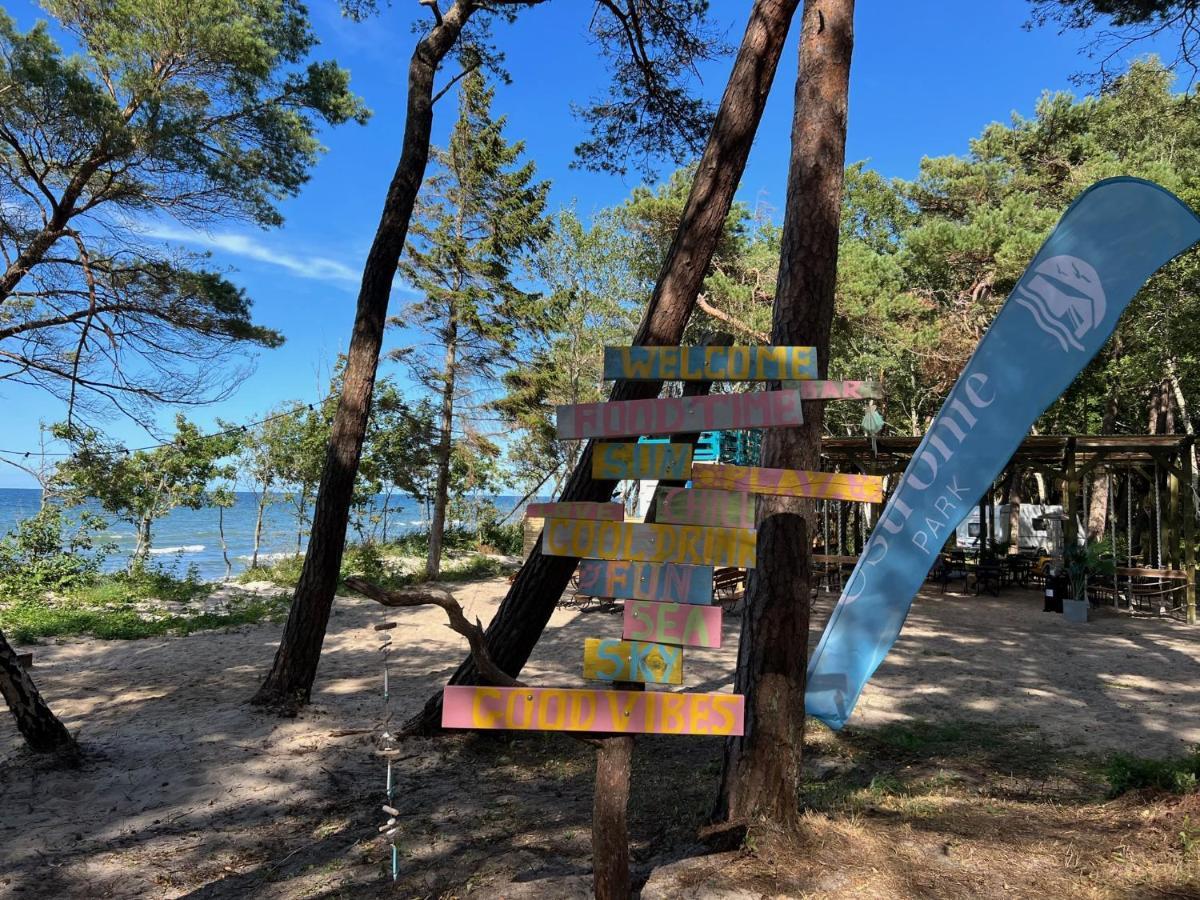 Ustronie Park - Beach Resort Устроне Морске Екстериор снимка